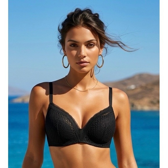 Maidenform Other - Maidenform Wireless T-Shirt Bra Womens 34B Black NEW Convertible Lace SE0583